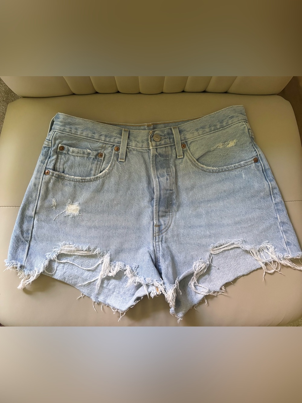 Levi 501 Distressed Women’s Shorts